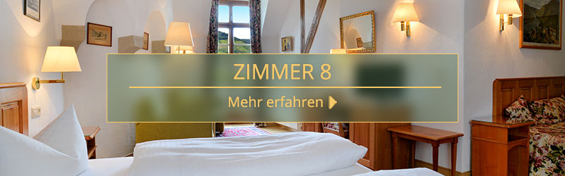 Zu Zimmer 8